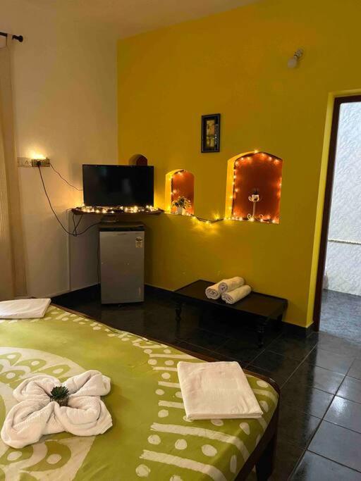 Room By The Beach - Calangute Bagian luar foto